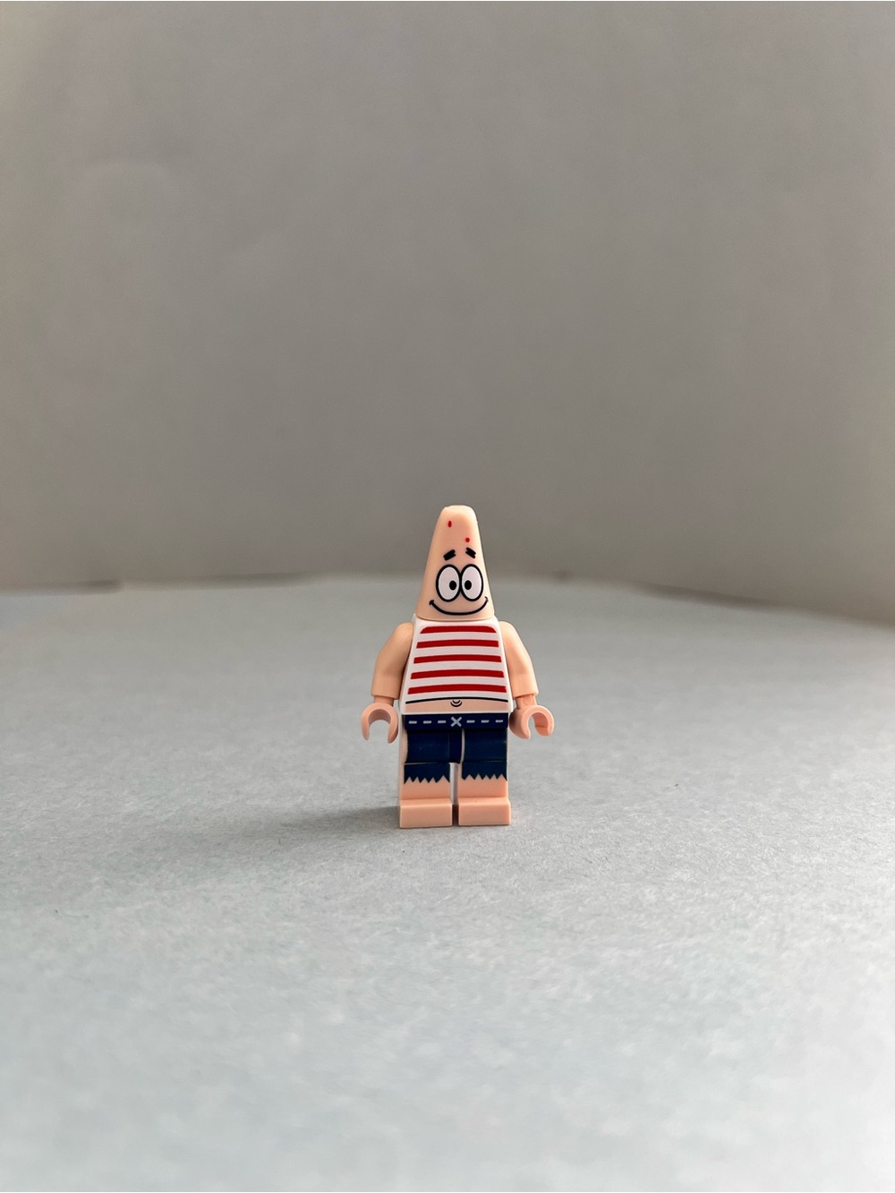 LEGO SpongeBob SquarePants Patrick Minifigure